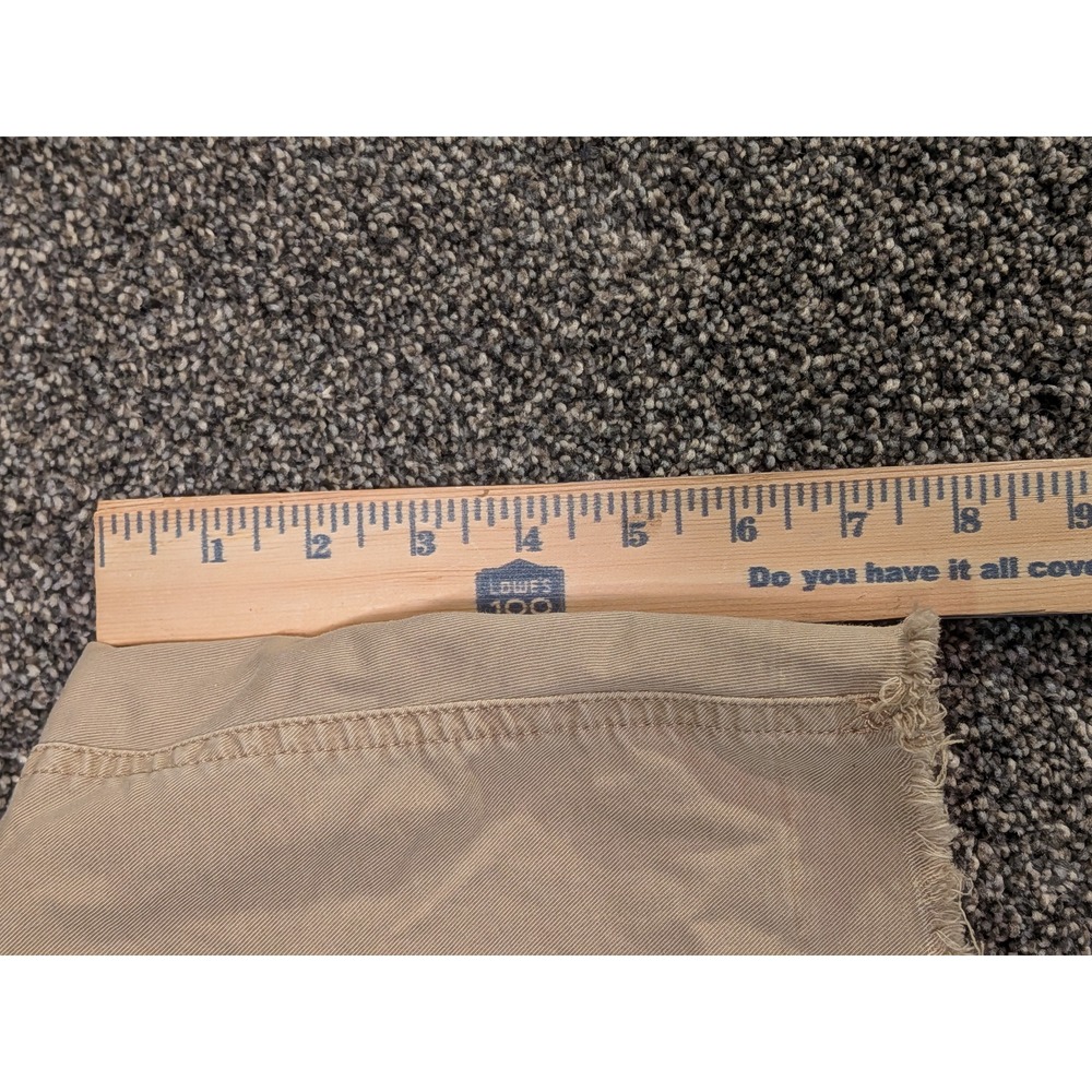 American Eagle Mens Flex Khaki Shorts Tan Distressed Raw Hem Size 33 - Picture 4 of 9